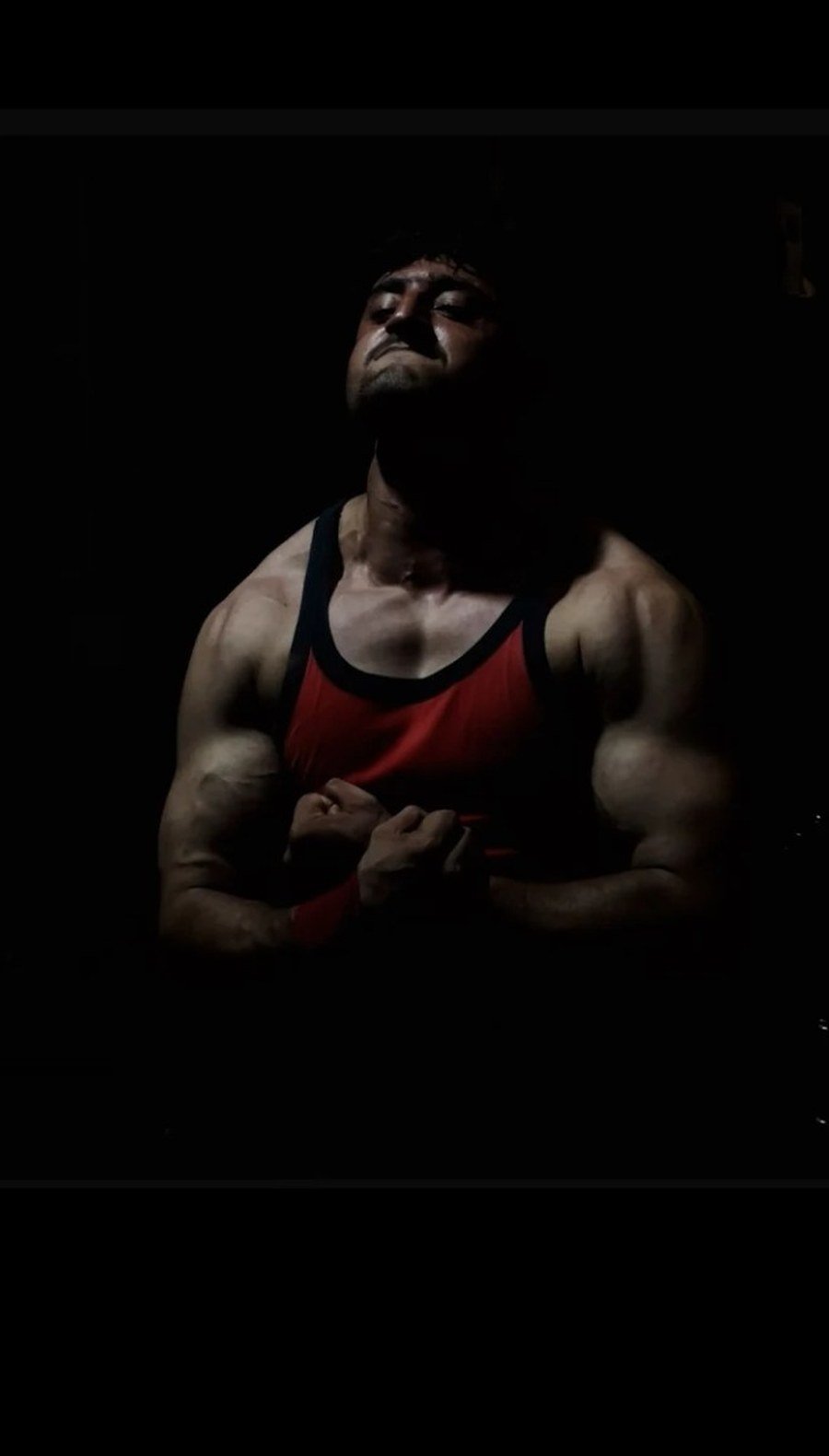 Mukeet training at Elite Fitness